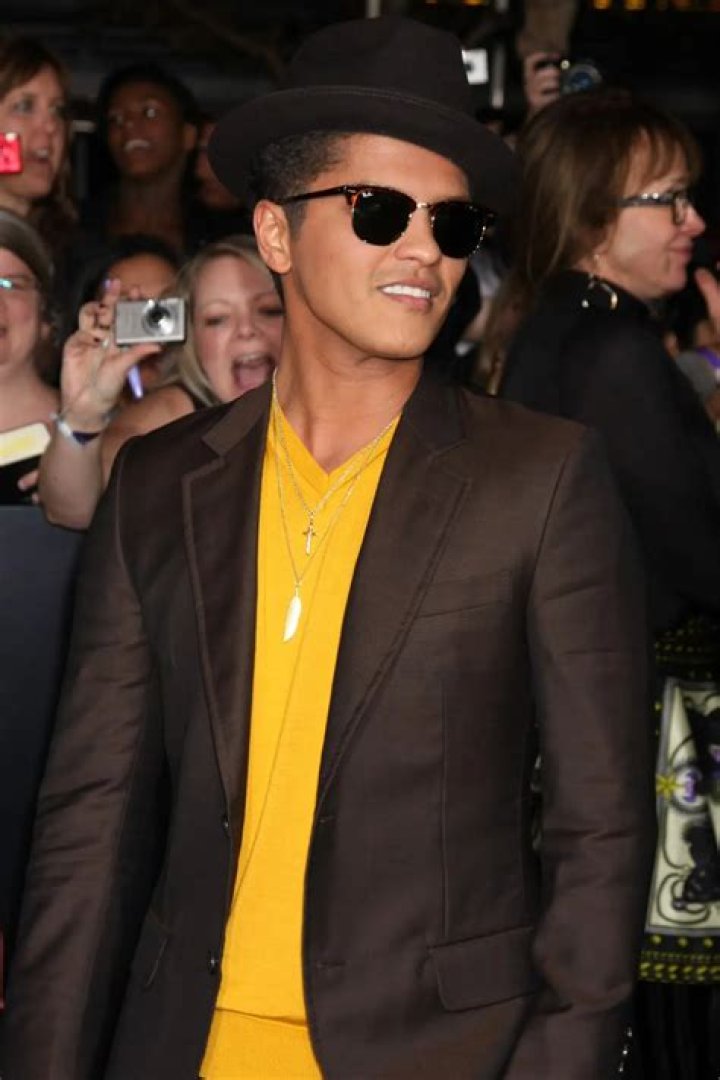 Bruno Mars' Height And Its Impact