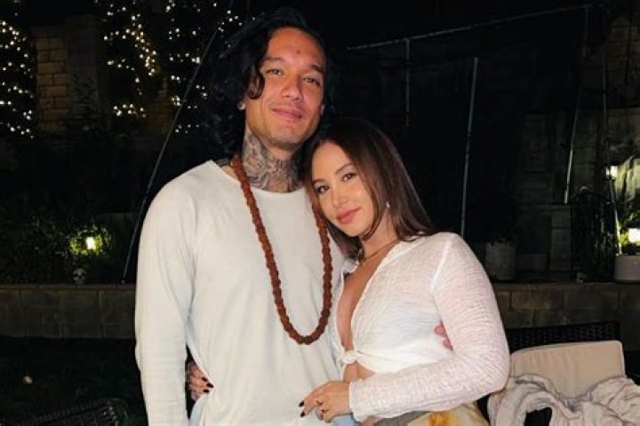 Uncover The World Of Catherine Paiz: From Stardom To Inspiration