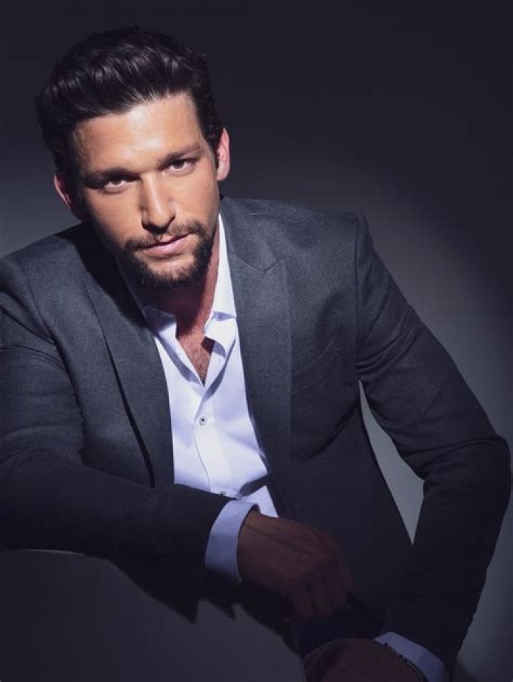 Unveiling The World Of Daren Kagasoff: Discoveries And Insights