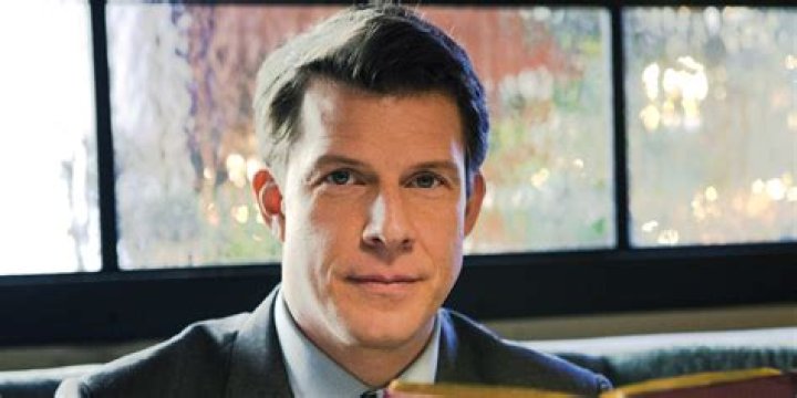 Uncovering Eric Mabius' Net Worth: Secrets To Success Revealed