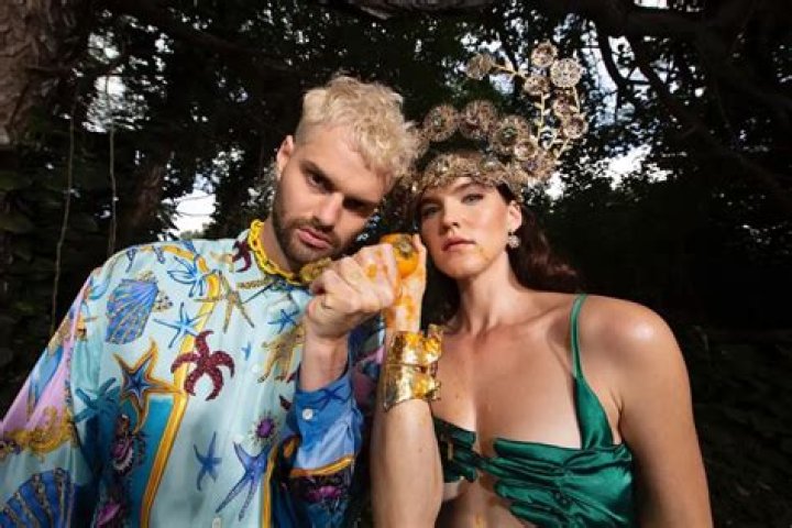Is Sofi Tukker A Couple? Discoveries And Insights