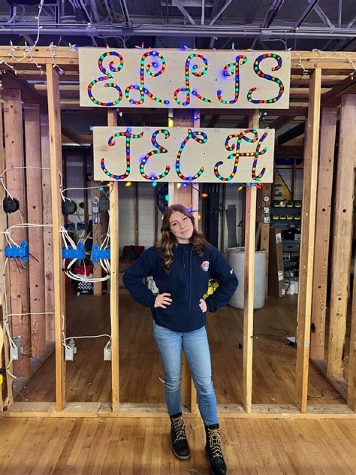 Education Pioneer From Harvard, Illinois