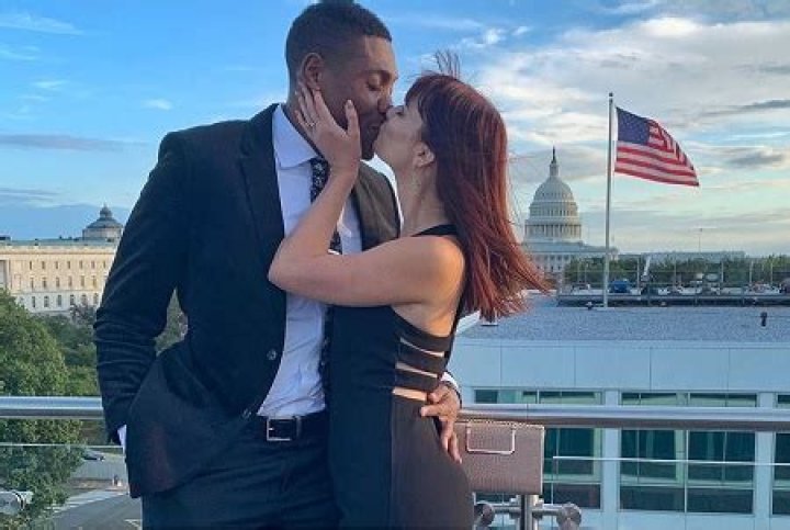 Uncover The World Of Journalism With Jason Robert Melanie Zanona