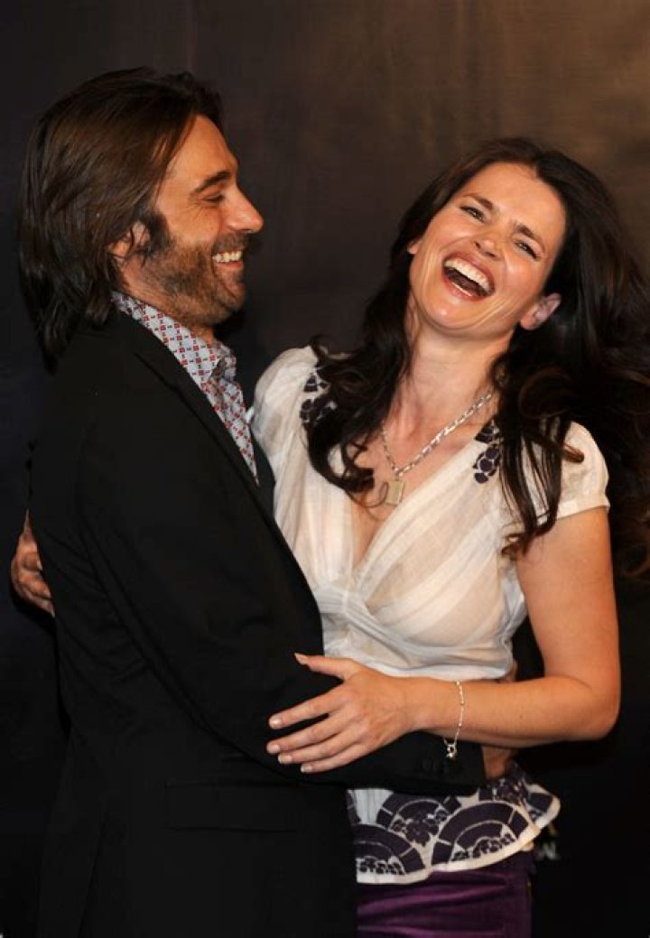 Unveiling The Heart Behind "Julia Ormond Spouse"