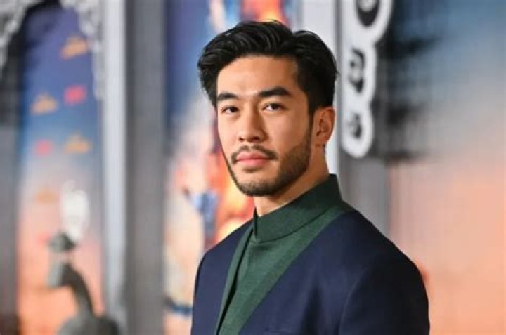 Unveiling Justin Chien's Height: Discoveries And Insights