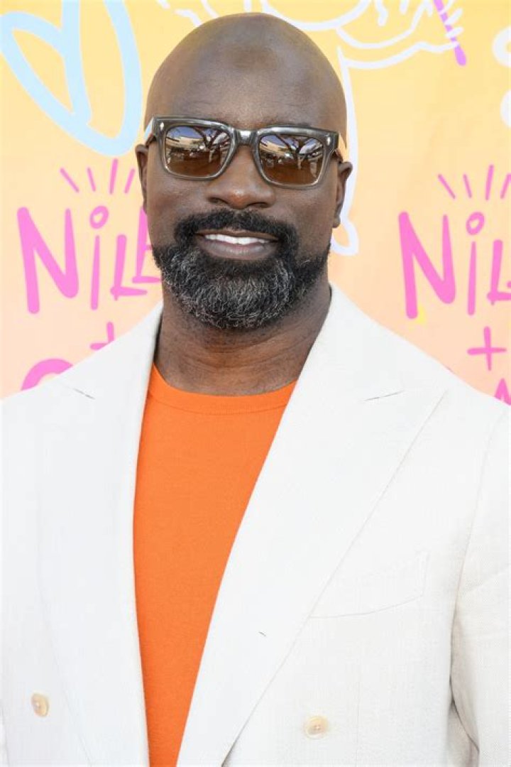 Unveiling The Private Life Of La Monde Byrd's Wife: Discoveries And Insights