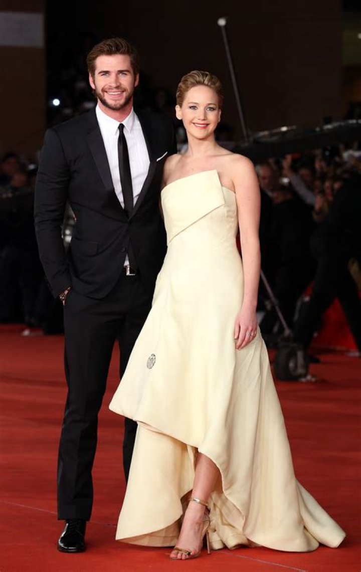 Liam Hemsworth And Jennifer Lawrence: Red Carpet Royalty Unveiled