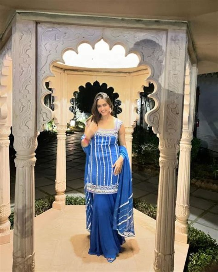 Unveiling The World Of Mansi Taxak: A Wiki Journey