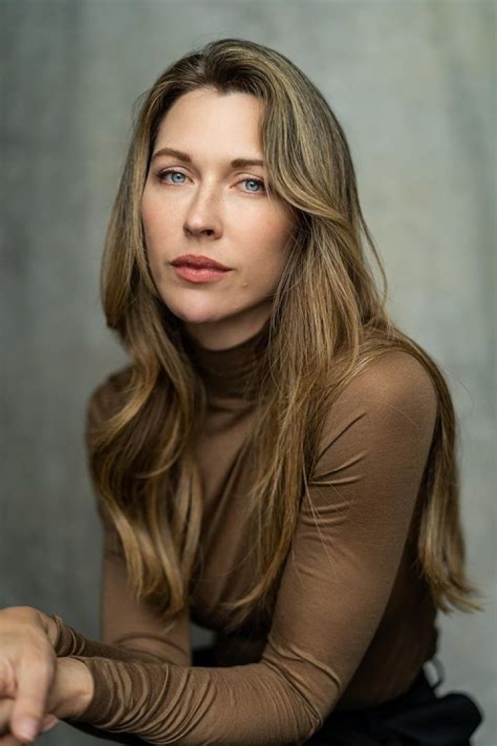 Unveiling The Enchanting World Of Margo Stilley: A Vocal Odyssey