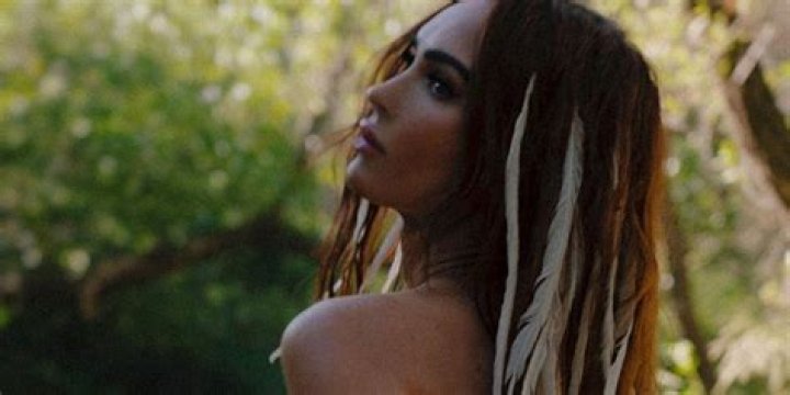 Megan Fox Topless Unveiled For The Inquisitive