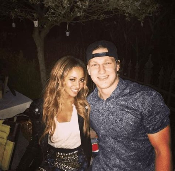 Nathan MacKinnon's Girlfriend: Unraveling The Mystery
