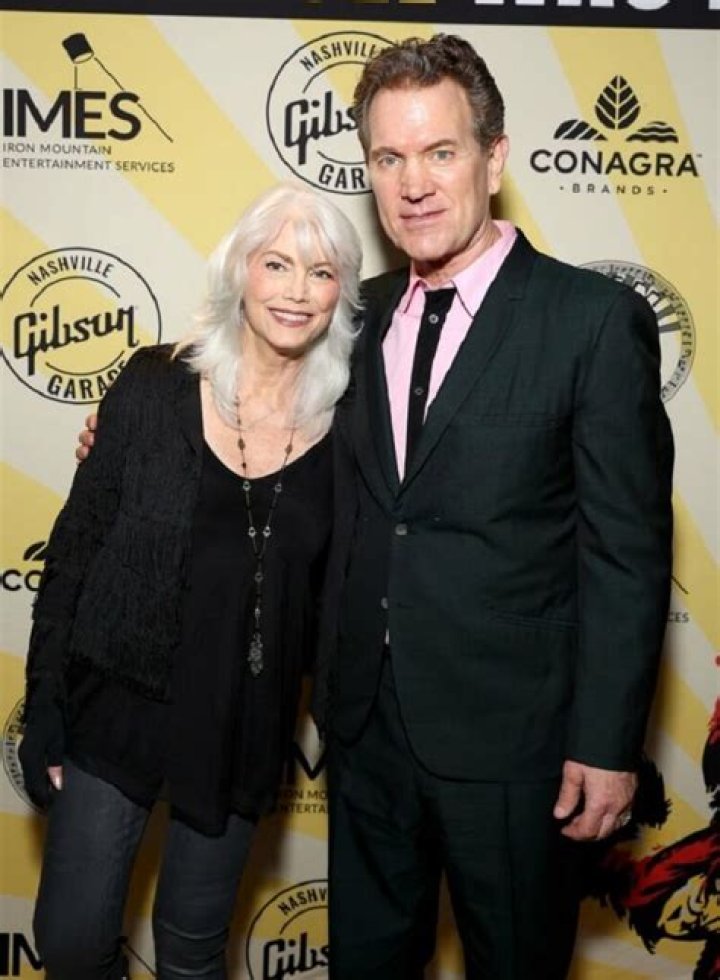 Emmylou Harris's Net Worth: Uncovering Her Financial Success