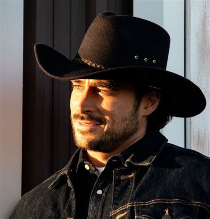 Unveiling The Fortune Of Olivier Renaud: Discoveries And Insights