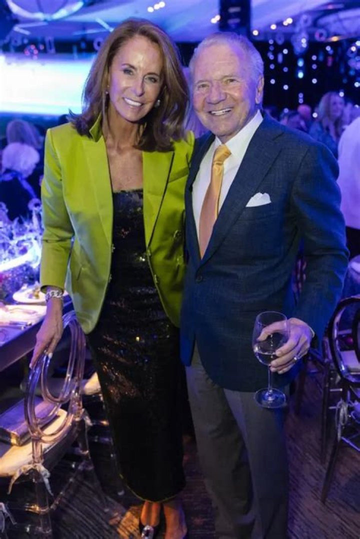 Uncover The Secrets To Peter Lunder's Billionaire Net Worth