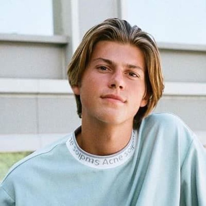 A Journey To Riches And Stardom