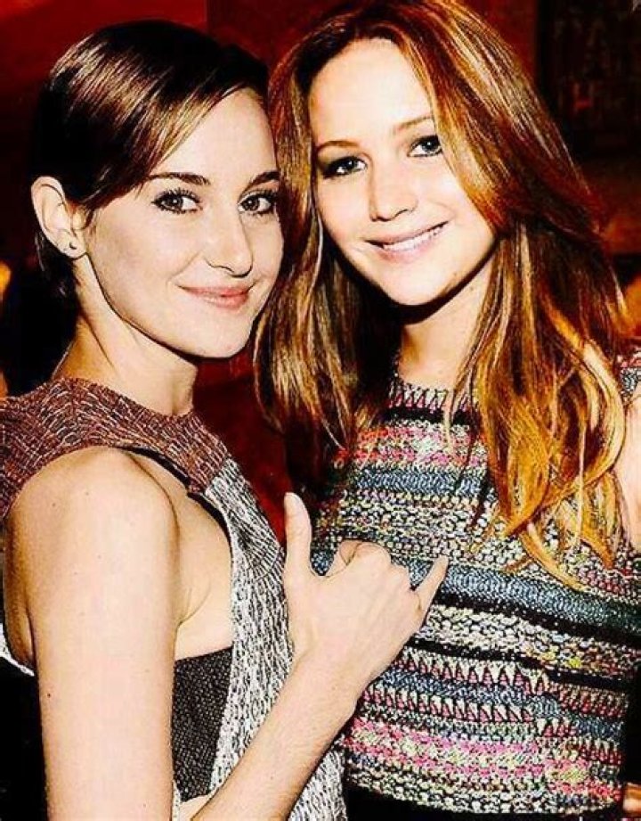 Shailene Woodley And Jennifer Lawrence