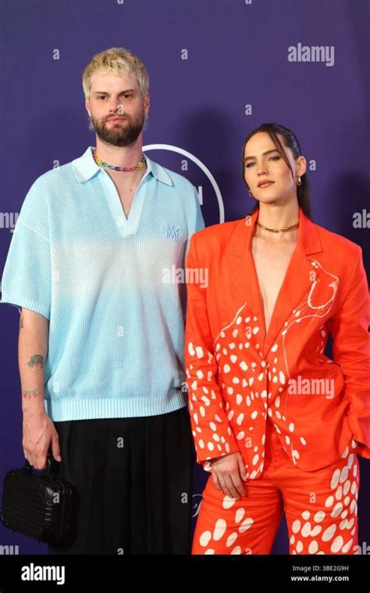 Unveiling Sophie Hawley-Weld's Enduring Bond With The Bloomsbury Group