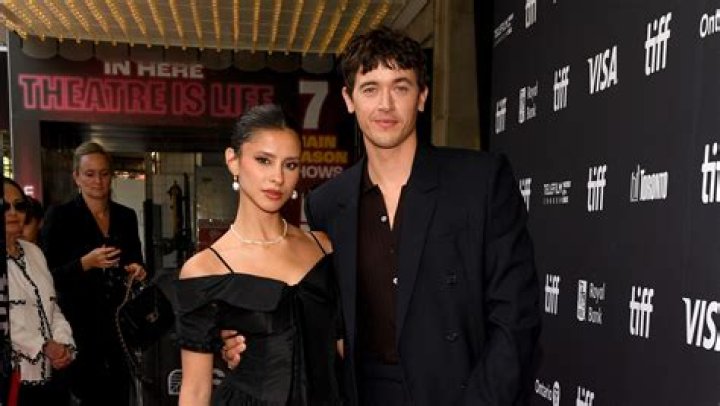 Unveiling The Dynamics Of Tom Blyth's Relationships: Discoveries And Insights