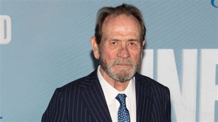 Tommy Lee Jones' Alzheimer's Diagnosis: Uncovering Hope And Inspiration