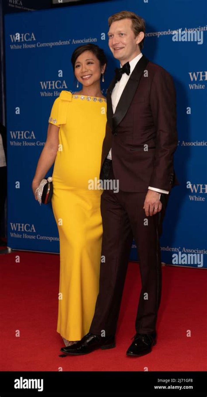 Discoveries And Insights About Weijia Jiang's Husband