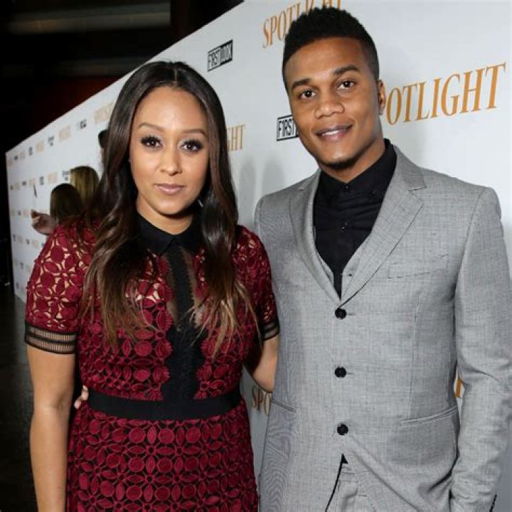 Tia Mowry's 2024 Love Life: Unveiling The Mystery
