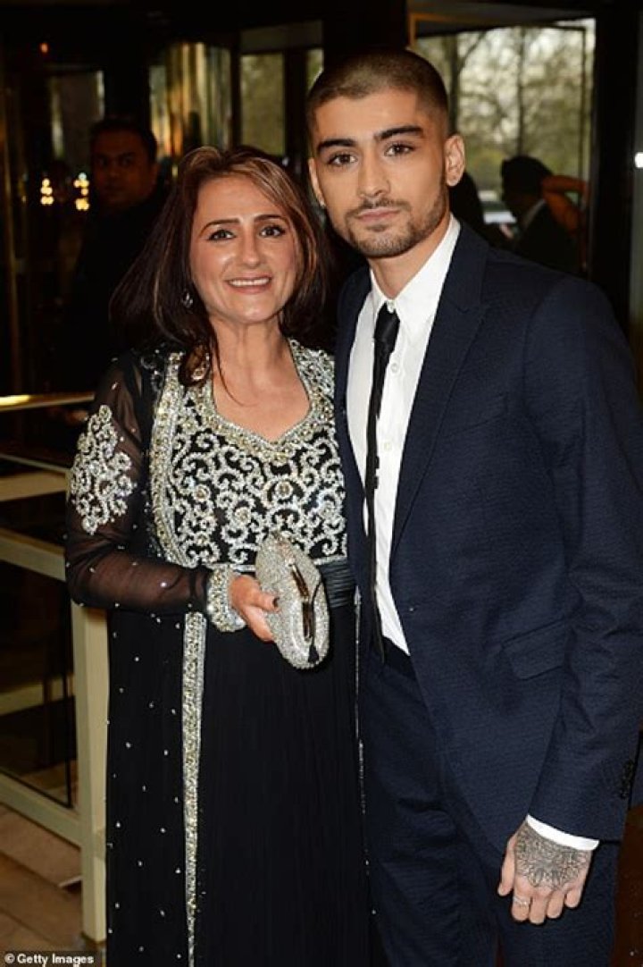 Unveiling The Inspiring Journey Of Zayn Malik's Mother: Discoveries And Insights